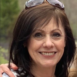 Meet your Posher, Emilie